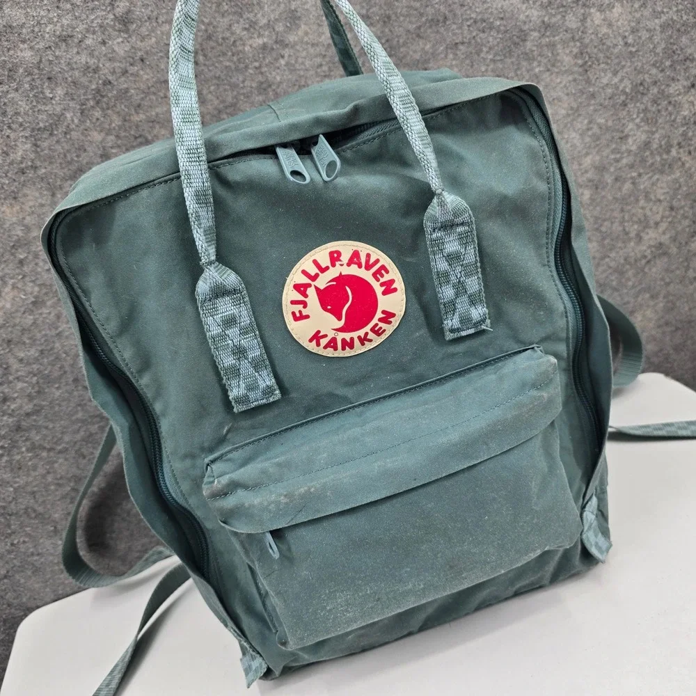 Fjallraven kanken backpack